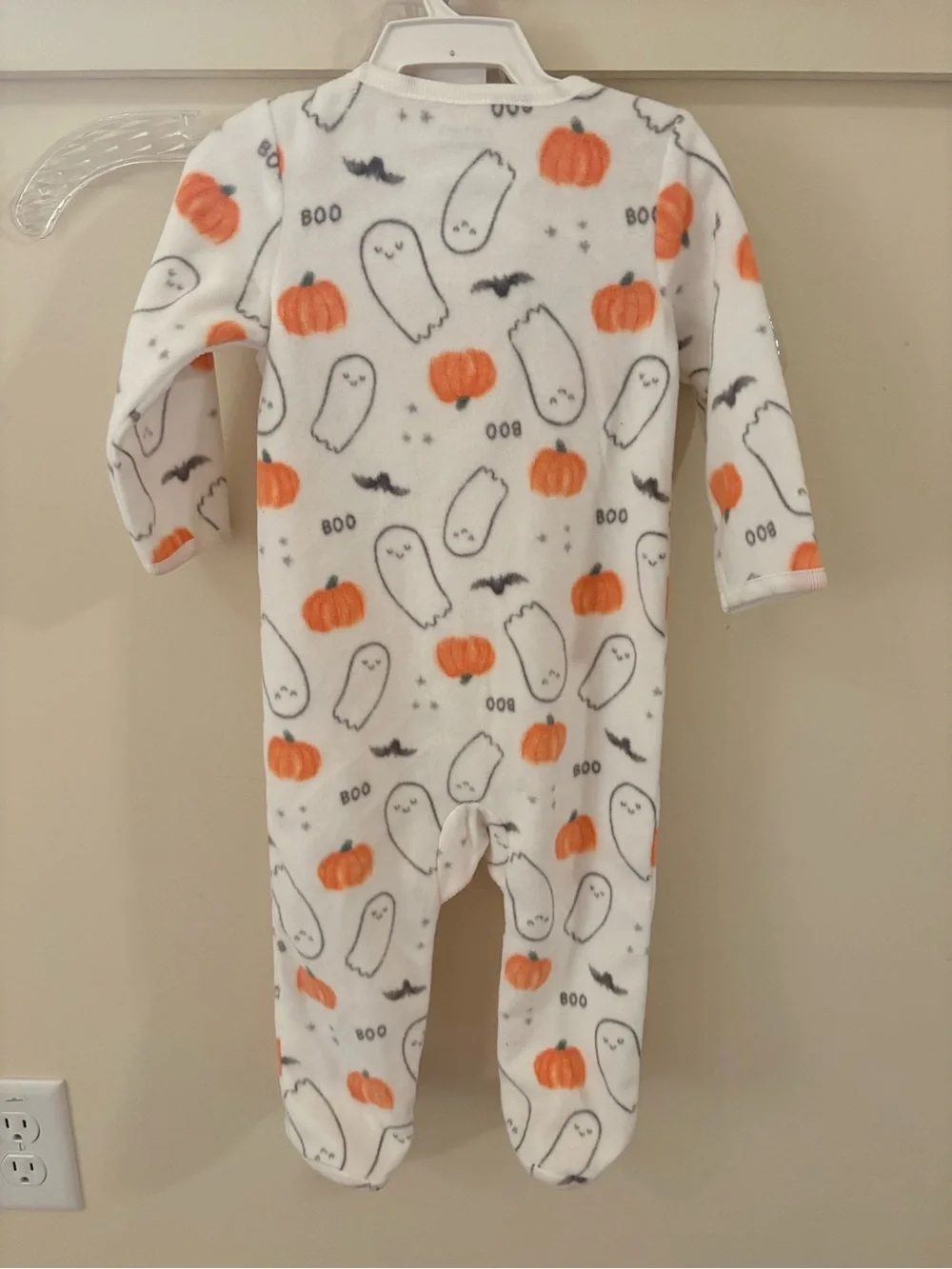 NWT Carter's Little Sister and Halloween Pumpkin Ghost Footed One-Piece 9 Months